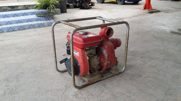 นำเข้าจากญี่ปุ่น ปั๊มนำ้เก่าญี่ปุ่น MITSUBISHI  รุ่น G510P ขนาด 3.5 แรง สภาพดี เครื่องพร้อมใช้งาน  ขนาดกระทัดรัด  ไม่เคยใช้งานในไทย