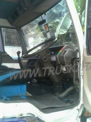 รถ 10 ล้อ บรรทุกน้ำมัน ยี่ห้อ MITSUBISHI   รุ่น 517 เพลาเดียว