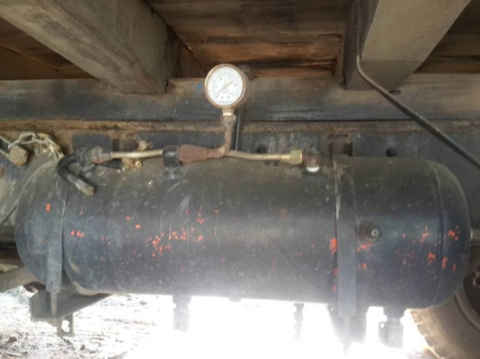 ขายหัวยาว2เพลา เครื่อง168แรง EH700 มีสโลเกียร์กลาง สภาพพร้อมใช้งาน เอกสารพร้อมโอน สนใจโทร 090-8588220คุณนะ 093-3258446คุณบิว หรือเข้าดูสินค้าอื่นๆได้ที่ www.truck.in.th/498 หรือเพจFacebook ณรงค์ ซื้อขายรถมือสอง (เว็บไซต์ส่วนตัว) หรือFacebook ตลาดรถมือสอง