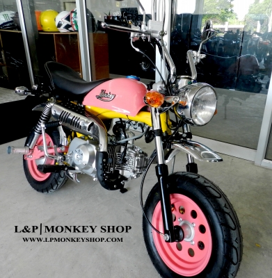 ชาลีแต่ง  มังกี้ กอลิล่าแต่ง มีมากกว่า 100++ แบบ โครง cnc รวมของแต่ง เพียบ ราคาเริ่มต้น.........