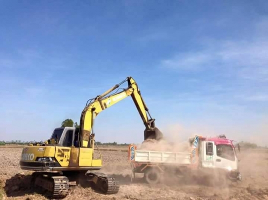 ขายแบคโค KOBELCO 120-3 มาร์คที สภาพสวยพร้อมใช้งาน สนใจโทร 090-8588220คุณนะ 093-3258446คุณบิว หรือเข้าดูสินค้าอื่นๆได้ที่ www.truck.in.th/498 หรือเพจFacebook ณรงค์ ซื้อขายรถมือสอง (เว็บไซต์ส่วนตัว) หรือFacebook ตลาดรถมือสอง คุณนะ