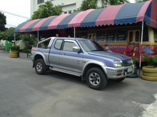 ขายด่วนรถยกลากจูง ขายด่วนรถยกลากจูง