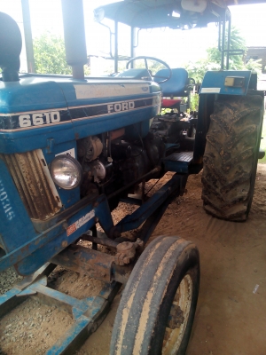 ขายรถไถFORD 6600 เสื้อลาย