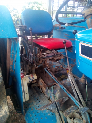 ขายรถไถFORD 6600 เสื้อลาย