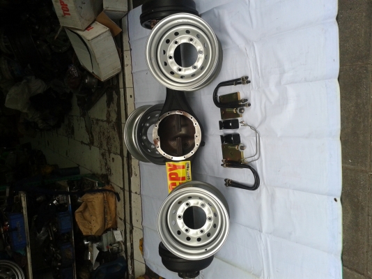 เพลาลอยใหม่สำหรับรถกระบะบรรทุกหนักทุกรุ่นพร้อมอุปกรณ์ครับชุดครับ