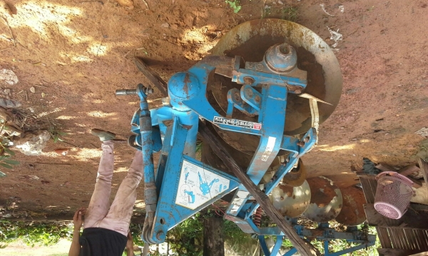 ผาน6รถไถ พร้อมใช้งาน ผาน6รถไถ พร้อมใช้งาน