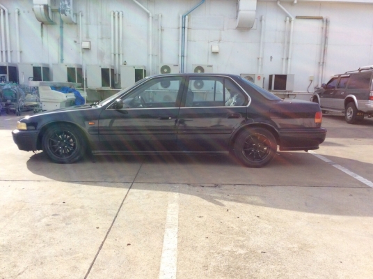 ขายแอคคอร์ดตาเพชร ไฟท้ายสั้น ปี93 เครื่องหัวฉีด 2.0 ออโต้ ติดแก๊ส LPG เพาเวอร์ ไฟฟ้าทั้งคัน ภายในเดิมเบาะเดิมไม่ขาด แอร์เย็น วิทยุCD ตัวถังเดิมสีเงามีริ้วรอย แม็ก15" รถขับดีเลยครับ พร้อมใช้งานได้เลยครับ