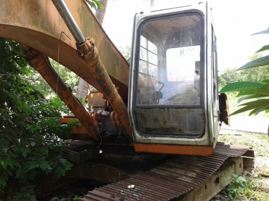 ขายรถแบคโฮ HITACHI EX200-1