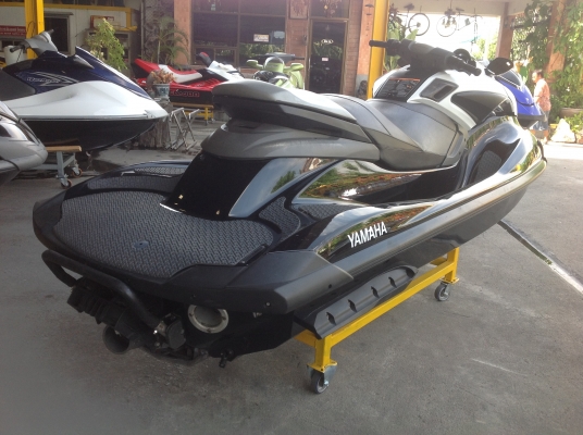 เรือเจ็ตสกี YAMAHA FZS1800 วิ่ง 130 ชั่วโมง ปี 09 สภาพเดิมๆจากอเมริกา นำเข้าจากประเทศสหรัฐอเมริกา รัฐฟลอริดา