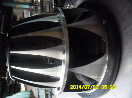 ขายหรือแลก  ยกชุด10000  คุ้มๆครับ