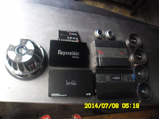 ขายหรือแลก  ยกชุด10000  คุ้มๆครับ