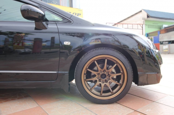 ขายล้อ CE28 ขอบ17X8.5 +38 พร้อมยาง TOYO PX4 215/45R17