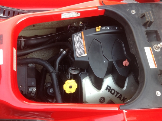 SEADOO RXT215 SUPERCHARGED IC 4-Tec ROTAX วิ่ง 135 ชั่วโมง ปี 07 นำเข้าจากUSA. ขาย 220,000