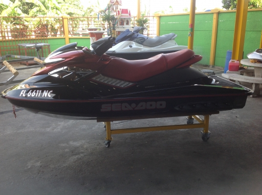 SEADOO RXP215 SUPERCHARGED IC INTERCOOLEDROTAX วิ่ง 160 ชั่วโมง ปี 06 อเมริกาเปลี่ยนซุปเป็น255 มีเร็คคูเรท โบออฟวาล์ว มีเก สภาพใส่ของมาจากอเมริกา เรือพร้อมใช้งาน นำเข้าจากUSA.