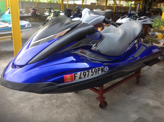 เรือเจ็ตสกี YAMAHA WaveRunner FX Cruiser High Output วิ่ง 45 ชั่วโมง ปี 07 สภาพเดิมๆจากอเมริกา นำเข้าจากประเทศสหรัฐอเมริกา รัฐฟลอริดา