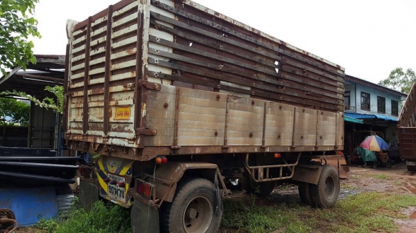 ขายลูกพ่วง 2 คานดั้ม ยาว 6.20 เมตร อู่ ช ทวี ทะเบียนพร้อมโอน ขายลูกพ่วง 2 คานดั้ม ยาว 6.20 เมตร อู่ ช ทวี ทะเบียนพร้อมโอน