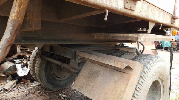 ขายลูกพ่วง 2 คานดั้ม ยาว 6.20 เมตร อู่ ช ทวี ทะเบียนพร้อมโอน ขายลูกพ่วง 2 คานดั้ม ยาว 6.20 เมตร อู่ ช ทวี ทะเบียนพร้อมโอน