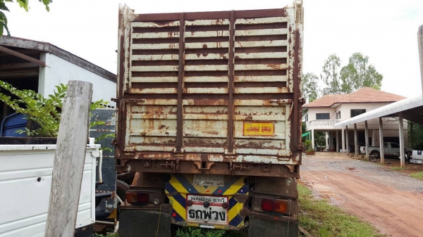 ขายลูกพ่วง 2 คานดั้ม ยาว 6.20 เมตร อู่ ช ทวี ทะเบียนพร้อมโอน ขายลูกพ่วง 2 คานดั้ม ยาว 6.20 เมตร อู่ ช ทวี ทะเบียนพร้อมโอน