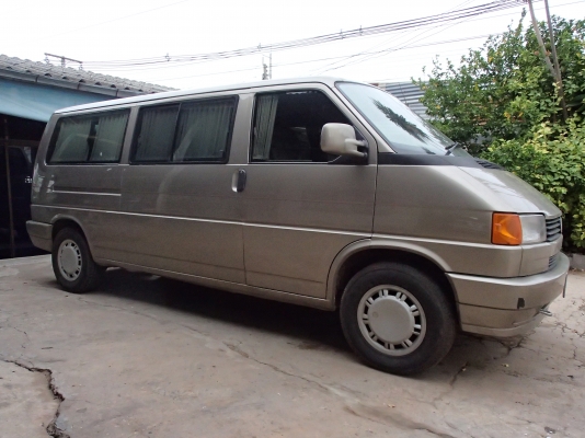 ขายตู้โฟล์ค CaraVelle สวยๆเดิมๆสะอาดรถครอบครัวเบาะ VIP หมุนได้เครื่องดีไม่มีปัญหา 2.5 ประหยัด LPG+เบนซินเกียร์ออโต้ไฟฟ้าเต็ม top ราคาคุยได้ครับ