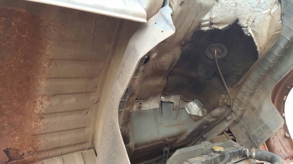 ขาย 6 ล้อตู้แห้ง 3 บาน ยาว 5.50 เมตร HINO FC4J ปี 44 คัสซีสวยตลอดเส้น เครื่องดี เบรคทิฟฟี่ ยางเต็ม ทะเบียนเต็มพร้อมโอน ขาย 6 ล้อตู้แห้ง 3 บาน ยาว 5.50 เมตร HINO FC4J ปี 44 คัสซีสวยตลอดเส้น เครื่องดี เบรคทิฟฟี่ ยางเต็ม ทะเบียนเต็มพร้อมโอน