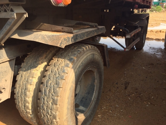 ขายรถ18ล้อดั้มพ์ ISUZUMP1FXZ7778T เครื่อง 360แรงม้า หัวหางSMM ปี56 สนใจโทร 081-970-1072