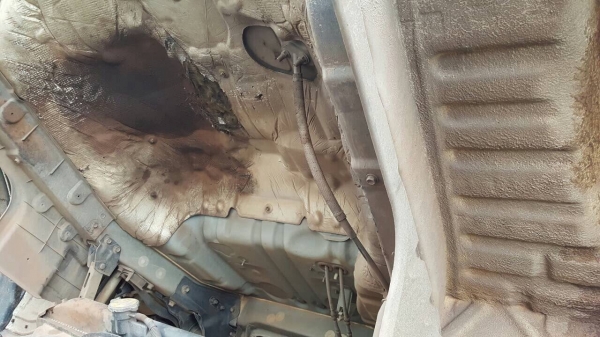 ขาย 6 ล้อ ตู้แห้ง 3 บาน ยาว 5.50 เมตร HINO MEGA ปี 48 เครื่องเดิม JO5C 145 แรงม้า คัสซีสวยตลอดเส้น เก๋งบางเดิม ภายในสวย ทะเบียนพร้อมโอนครับ