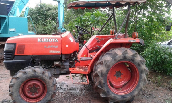ขายรถไถ KUBOTA L3408 ปี 50 เอกสารเล่มทะเบียนครบ เครื่องแน่น อุปกรณ์มีแค่ผาน 3 นะครับ