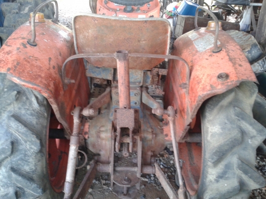 คูโบต้าL2000พร้อมผานและพ่วงลาก