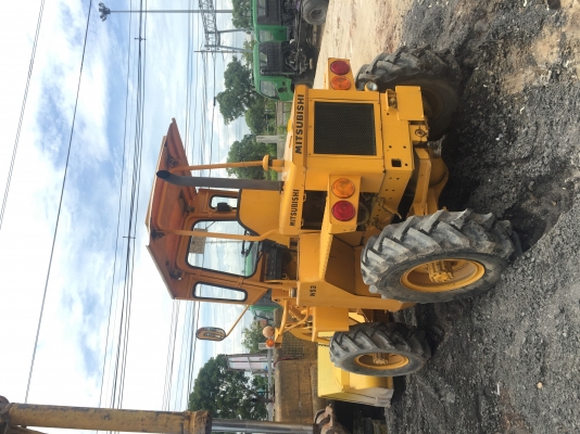 ขาย รถตัก MITSUBISHI WS3 เอวอ่อน พร้อมใช้งาน