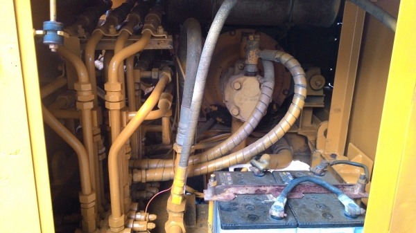 ขายรถแบคโฮ mitsubichi ms 070d เก่านอก ขายรถแบคโฮ mitsubichi ms 070d เก่านอก