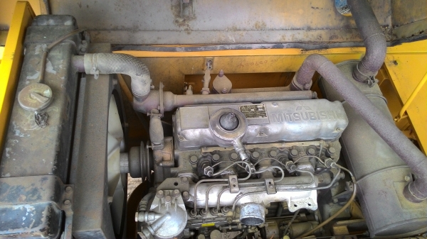 ขายรถแบคโฮ mitsubichi ms 070d เก่านอก ขายรถแบคโฮ mitsubichi ms 070d เก่านอก