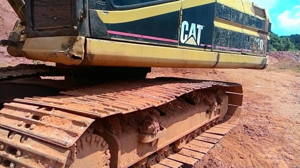 ขาย CAT320B เอวแน่น ช่วงล่างเต็มครับ รถใช้งานทุกวัน ขาย CAT320B เอวแน่น ช่วงล่างเต็มครับ รถใช้งานทุกวัน