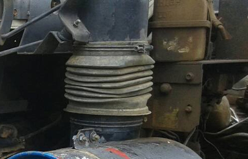 **588,000 บ.ต่อรอง/// 10ล้อ NISSAN UD-230HP 2เพลาดั้ม **ขาย NISAN DIESEL UD-230HP 10ล้อ2เพลาดั้ม พร้อมใช้งาน ราคาเบา NISSAN UD CWM430M PE6-230HP ปี39 เครื่องเดิม เกียร์เดิม 10สปีด เครื่องดี แรง แน่น เกียร์ดี ไม่หลุดครับ ช่วงล่างเดิม แน่น คัสซีดี ใหญ่ สวย