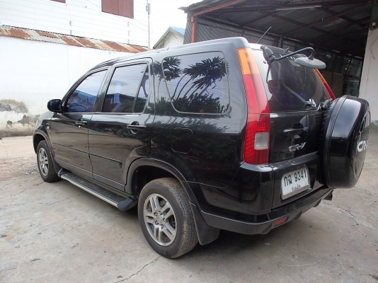 ขาย CRV 2.0 ปี 03 เครื่องดีสีสวยไม่มีชนรถบ้านแอร์CDครบยางใหม่ เบนซิน+LPGหัวฉีดโดนัด