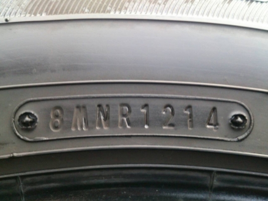 ขายยาง DUNLOP LM704 205/65R15 ยางสัปดาห์ที่12ปี14 ดอกยางสดหนาเท่ากันไม่แตกลายไม่ร้าวไม่กินข้างไม่มีปะ สวยๆ จำนวน 1 ชุด ขายยาง DUNLOP LM704 205/65R15 ยางสัปดาห์ที่12ปี14 ดอกยางสดหนาเท่ากันไม่แตกลายไม่ร้าวไม่กินข้างไม่มีปะ สวยๆ จำนวน 1 ชุด