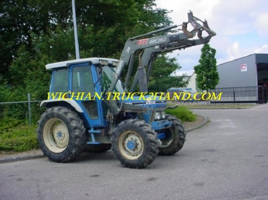 ขายแล้วแบบกลางอากาศ ติดกับรถ6810 ชุดตักหน้ารถไถฟอร์ด ยี่ห้อMAILLEUX รุ่น MX'75u ตรงรุ่น 6610 รุ่นใหม่ ไซซ์กลาง