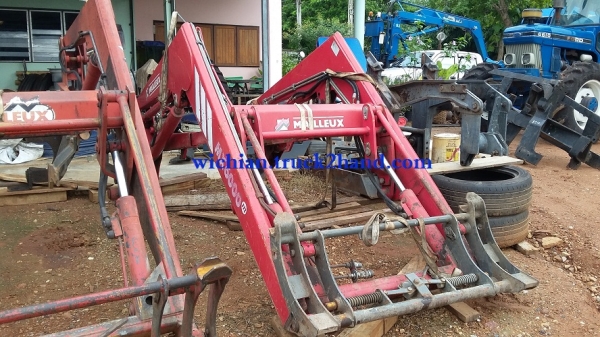 ขายแล้วขอบคุณเฮียปัญญา มากครับ ชุดตักหน้ารถไถฟอร์ดเก่านอก &ldquo; ยี่ห้อMAILLEUX รุ่นMX 6000m ตรงรุ่นFORD8210