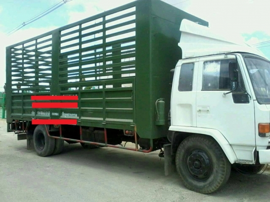 ขาย รถบรรทุก 6 ล้อ ISUZU ร็อกกี้ 195 แรง