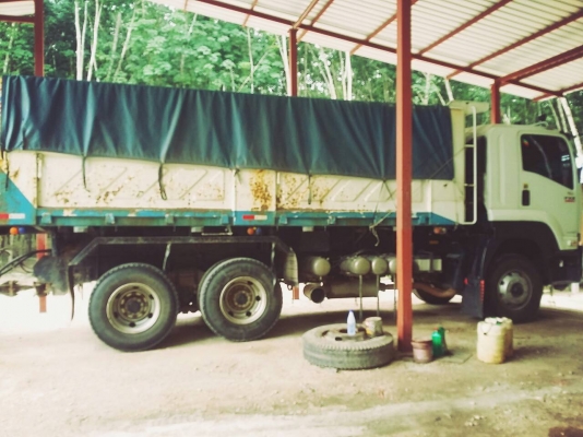 รถอีซูซุ 10 ล้อดั้ม FXZ 360 แรงม้า. ปี 56 , ( ขายแม่ , ลูก. )     สนใจติดต่อ  081 - 6079515