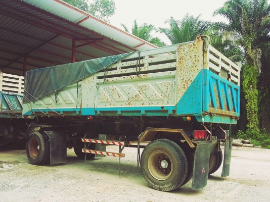 รถอีซูซุ 10 ล้อดั้ม FXZ 360 แรงม้า. ปี 56 , ( ขายแม่ , ลูก. )     สนใจติดต่อ  081 - 6079515