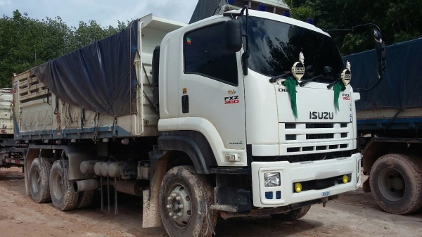 รถอีซูซุ 10 ล้อดั้ม FXZ 360 แรงม้า. ปี 56 , ( ขายแม่ , ลูก. )     สนใจติดต่อ  081 - 6079515