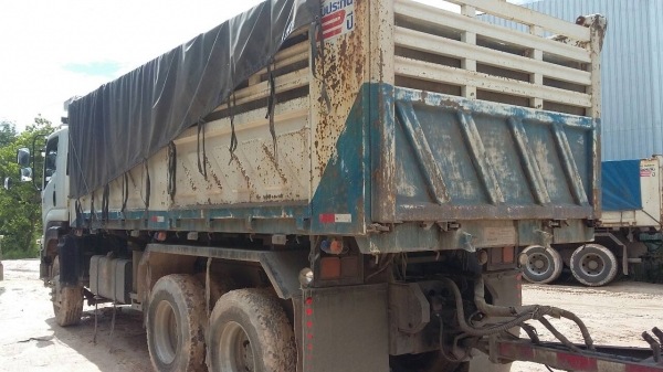 รถอีซูซุ 10 ล้อดั้ม FXZ 360 แรงม้า. ปี 56 , ( ขายแม่ , ลูก. )     สนใจติดต่อ  081 - 6079515