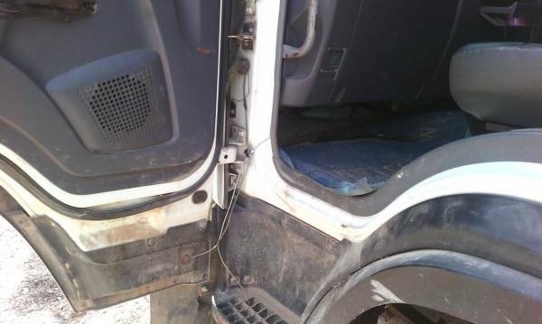 รถอีซูซุ 6 ล้อดั้ม FRR 210 แรงม้า. ปี 53.    สนใจติดต่อ  081 - 6079515