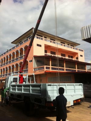 ISUZU ROCKY ยาง 900 เครื่อง 6HE-1-195 แรงม้า เบรกทิฟฟี่ เทรน Unic 3.7 ตัน กว้าง 5.60 ม. ยาว 2.44 ม. เครื่องดี คัสซีสวย ISUZU ROCKY ยาง 900 เครื่อง 6HE-1-195 แรงม้า เบรกทิฟฟี่ เทรน Unic 3.7 ตัน กว้าง 5.60 ม. ยาว 2.44 ม. เครื่องดี คัสซีสวย