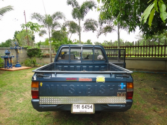 Mitsubishi L200 Cyclone 4ประตู ปี95 เครื่องดี แอร์เย็น หลังคาไฟเบอร์