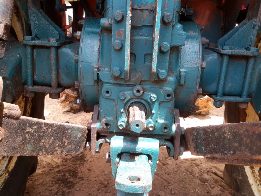 79,000 บ.ขายครับ. KUBOTA  L 2402 DT-M  (4&times;4 ) สองเพลา. สามสูบ เพาเวอร์  สวยเดิมๆ ดอกยางเต็มๆสตาร์ทติดง่าย รถดีจัดไปราคาเบาๆครับ