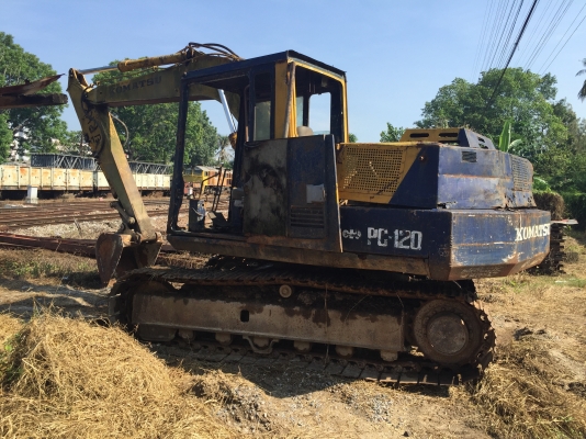 Pc120-3. รถดี แค่สีและบอดี้ไม่สวย...ช่วงล่างสวย เอวดี. เครื่องแน่น ปั้มดี...