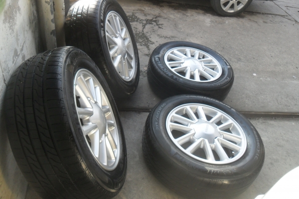 ล้อแม็ก16นิ้ว 6รู อีซูสุ พร้อมยาง สวยๆ 4 ล้อ ราคา 7900 บาท ล้อแม็ก16นิ้ว 6รู อีซูสุ พร้อมยาง สวยๆ 4 ล้อ ราคา 7900 บาท