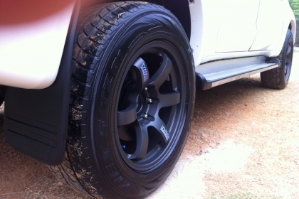 ขายล้อพร้อมยางfalken 265/60/18ดอกสวย ขายล้อพร้อมยางfalken 265/60/18ดอกสวย