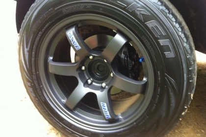 ขายล้อพร้อมยางfalken 265/60/18ดอกสวย